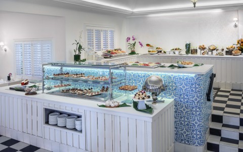 Enjoy delicious dishes at our buffet Enjoy delicious dishes at our buffet