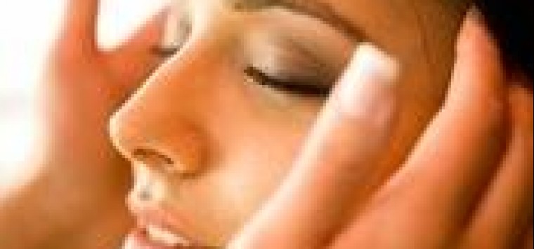 Add-On: Mini Warm Towel Face Massage