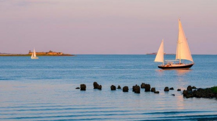 Enjoy 15% off in the heart of Charleston when you book our select dates.