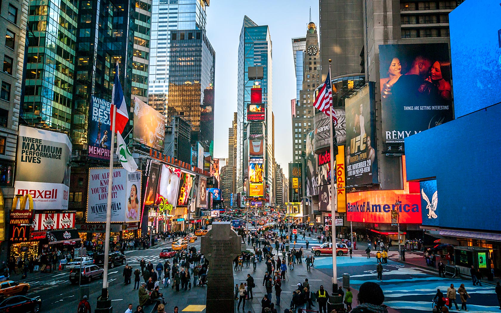 dating models in new york times square hotel