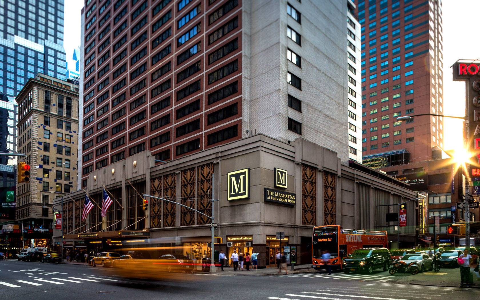 Resultado de imagem para The Manhattan at Times Square Hotel