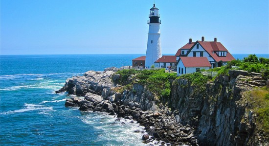 Visit Maine's Oldest Lighthouse - The Historic Portland Head Light
