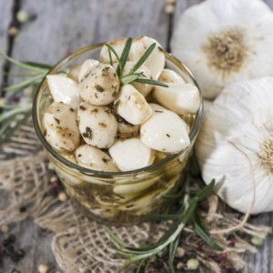 garlic-benefits760x428-55cf43f28dda8.jpg