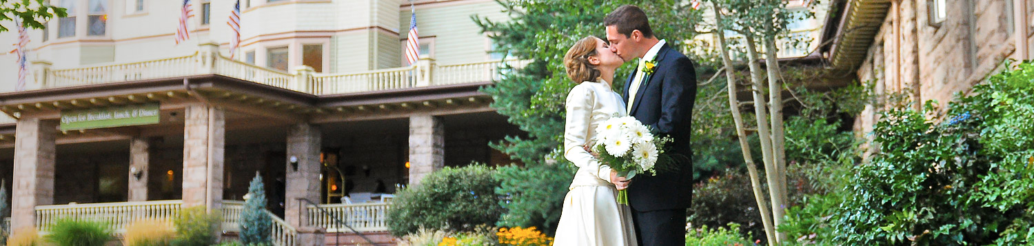 TCHH_Weddings_CliffHouseHeader-577db7aee57c7.jpg